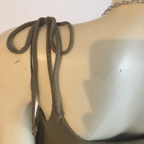 Olive green ribbed cropped camisole tank top. Self tie - Picture 5 of 7